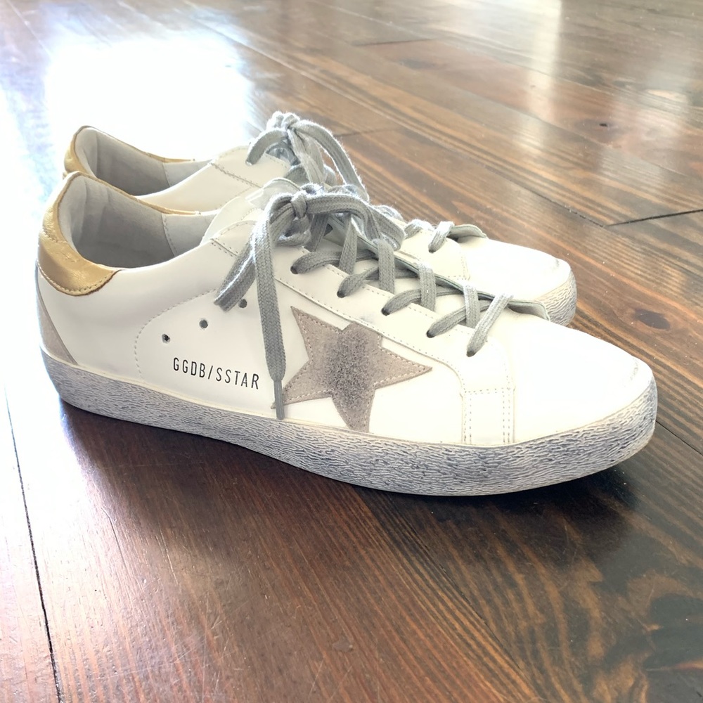 Golden Goose Dupe tennis shoe